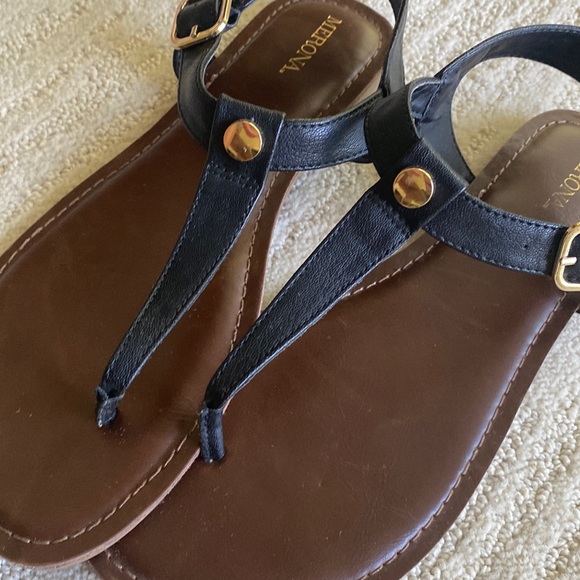 Merona T Strap Thong Sandals - Picture 7 of 10